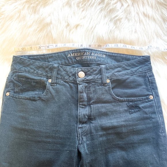 American Eagle Distressed Tomgirl Black Jeans 2 - Picture 5 of 11